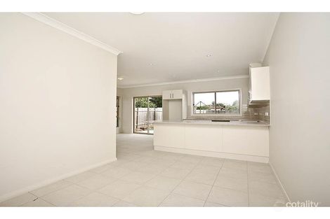 Property photo of 2/57 Edgar Street Macquarie Fields NSW 2564
