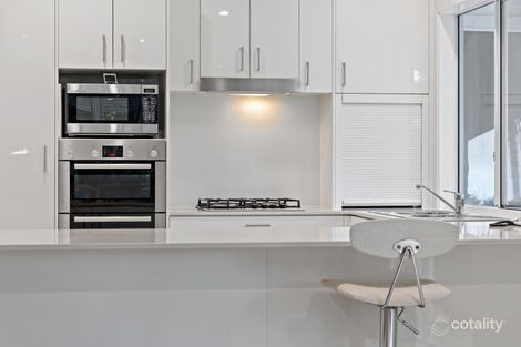 Property photo of 130/299 Napper Road Arundel QLD 4214