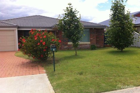 1 Warda Cres, Forrestfield, WA 6058