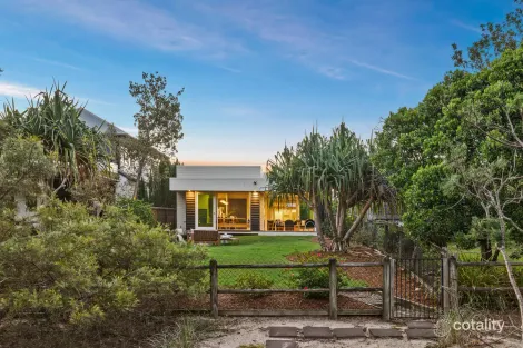 4 Hyndes Lane, Casuarina, NSW 2487