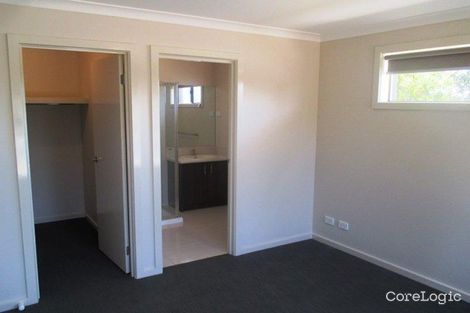 Property photo of 30 Honolulu Drive Point Cook VIC 3030