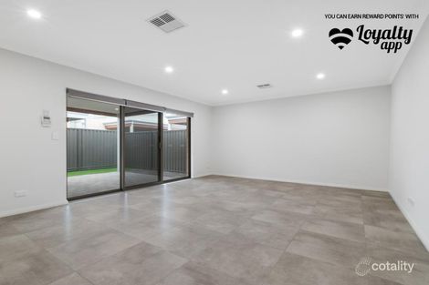 14 Minigwal Loop, Hammond Park, WA 6164