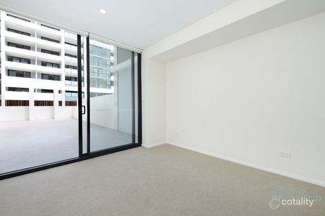 Property photo of 104/9 Village Place Kirrawee NSW 2232