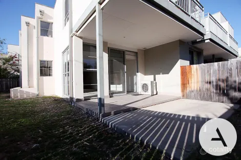 Property photo of 2/7 Coolac Place Braddon ACT 2612