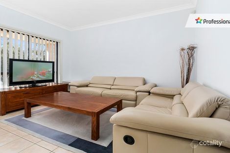 Property photo of 18 Kitson Way Casula NSW 2170