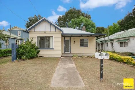 2/207 Dumaresq St, Armidale, NSW 2350