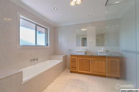 Property photo of 66 Azzurra Drive Varsity Lakes QLD 4227