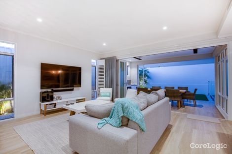 Property photo of 14 Seaward Loop Sorrento WA 6020