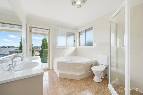 Property photo of 5 Cleveland Close Rouse Hill NSW 2155