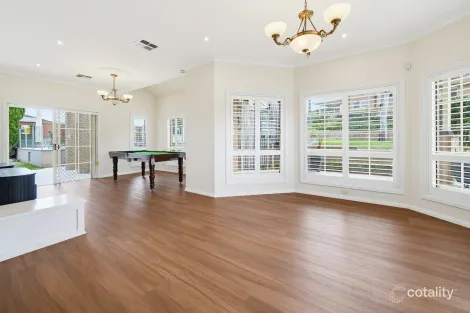 Property photo of 5 Cleveland Close Rouse Hill NSW 2155