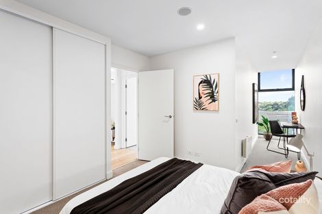 Property photo of 205/40 Collins Street Essendon VIC 3040