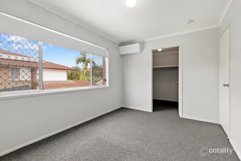 Property photo of 1/16 Warrie Close Paradise Point QLD 4216