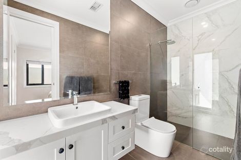 Property photo of 2/38 Pyalong Avenue Rosanna VIC 3084