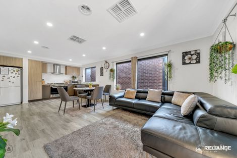Property photo of 11 Guidance Way Tarneit VIC 3029