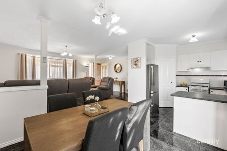 Property photo of 2/1 Rushden Close Bell Post Hill VIC 3215