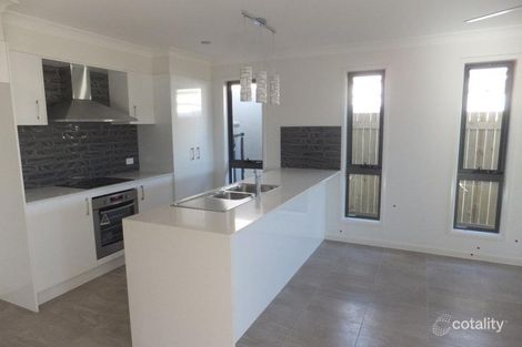 Property photo of 8 Sienna Street Caloundra West QLD 4551