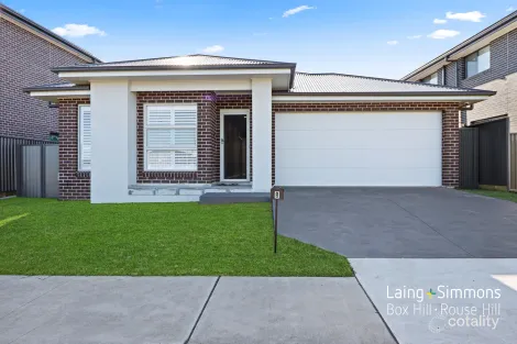 8 Sainsbury Rd, Catherine Field, NSW 2557