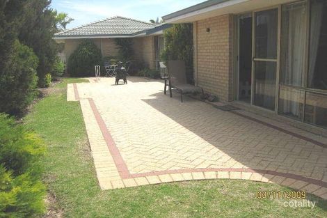 Property photo of 14 Vaucluse Place Kallaroo WA 6025