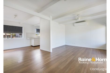 Property photo of 71 Noamunga Crescent Gwandalan NSW 2259
