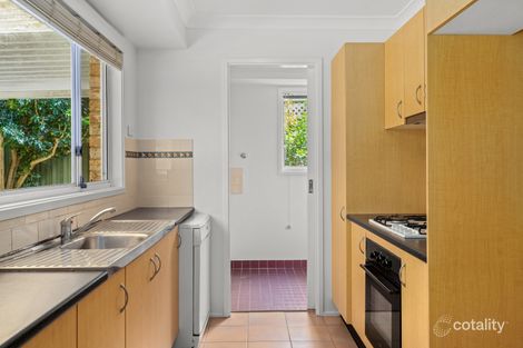 Property photo of 4 Childs Close Green Point NSW 2251
