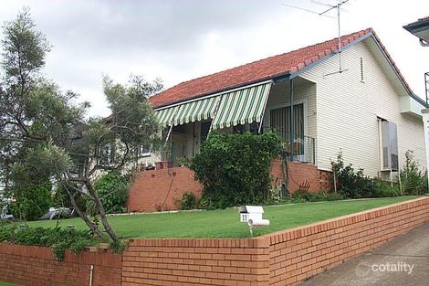 15 Moorland St, Moorooka, QLD 4105