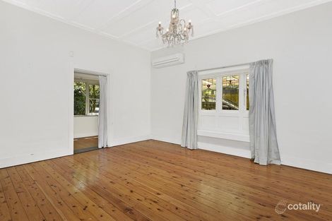 Property photo of 26 Holdsworth Avenue St Leonards NSW 2065