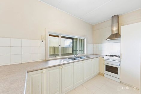 Property photo of 32 View Street St Albans VIC 3021