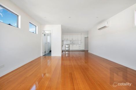 Property photo of 2/113 Somerville Road Yarraville VIC 3013