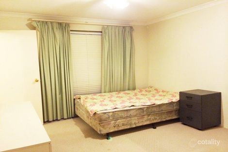 Property photo of 26 Crossland Way Kardinya WA 6163