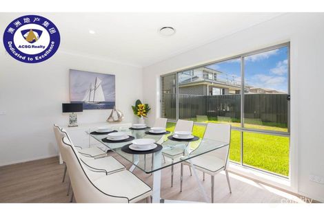 Property photo of 11 Carney Crescent Tallawong NSW 2762