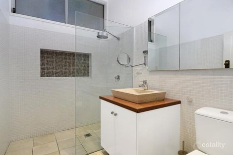 Property photo of 26 Holdsworth Avenue St Leonards NSW 2065