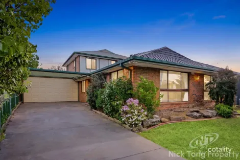 14 CALIFORNIA CRES, FERNTREE GULLY, VIC 3156
