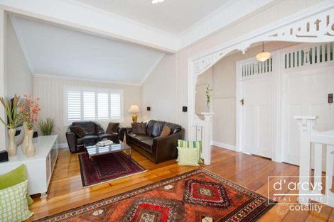 Property photo of 121 Jubilee Terrace Bardon QLD 4065