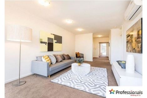 Property photo of 10/94 Tennyson Street Elwood VIC 3184