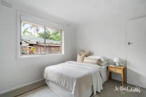 Property photo of 76B Para Road Montmorency VIC 3094