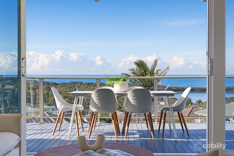 Property photo of 60 Aldinga Drive Wamberal NSW 2260