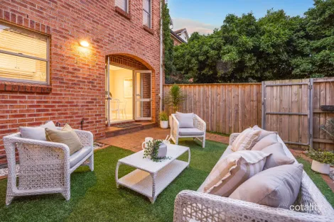 Property photo of 8/189 Ben Boyd Road Neutral Bay NSW 2089