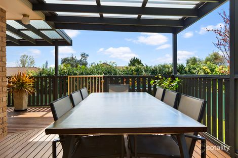 Property photo of 18 Goldfinch Way Orange NSW 2800