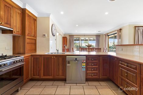 Property photo of 18 Goldfinch Way Orange NSW 2800