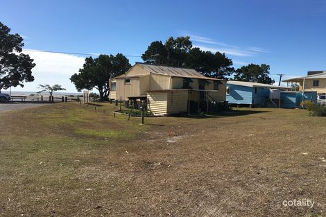 Property photo of 4 Moreton Street Toogoom QLD 4655