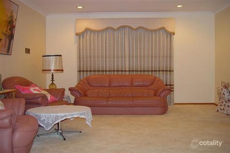 Property photo of 10 Mathis Avenue Keilor Downs VIC 3038