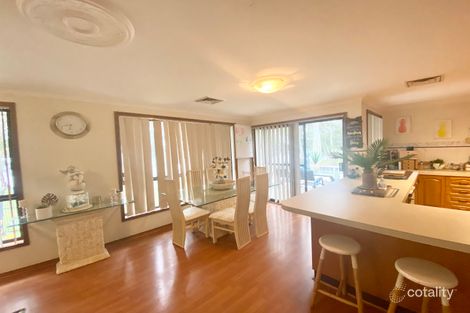 Property photo of 16 Harwood Close Mannering Park NSW 2259