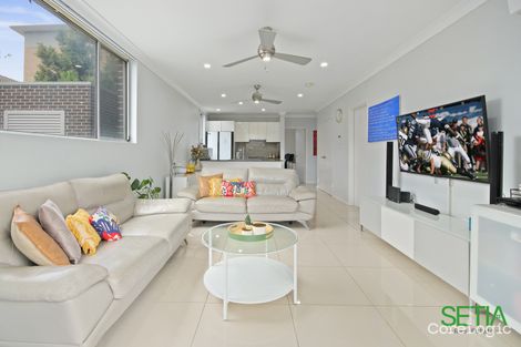 Property photo of 2/1-2 Harvey Place Toongabbie NSW 2146