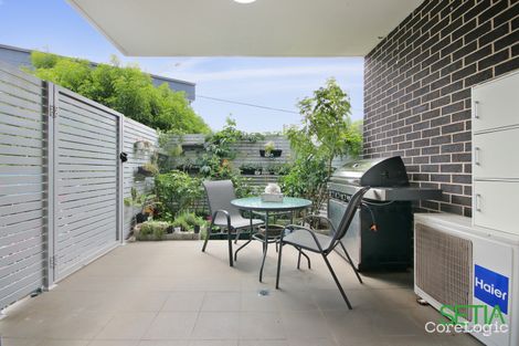 Property photo of 2/1-2 Harvey Place Toongabbie NSW 2146