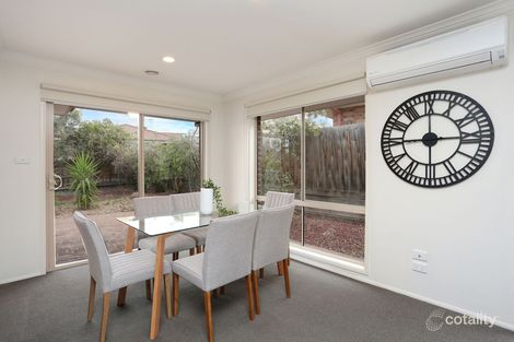 Property photo of 1 Ruthven Close Hillside VIC 3037
