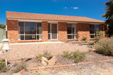 54 Bastow Cct, Banks, ACT 2906