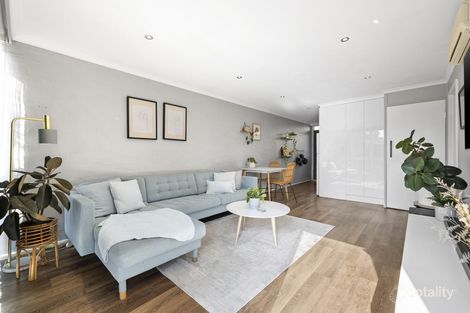 Property photo of 2/138 Warrigal Road Mentone VIC 3194
