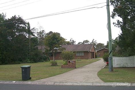 12 Saint James Rd, Birkdale, QLD 4159