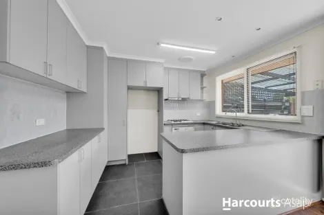 Property photo of 77 Albert Road Hallam VIC 3803