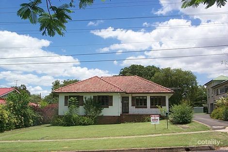 65 Whitehill Rd, Eastern Heights, QLD 4305